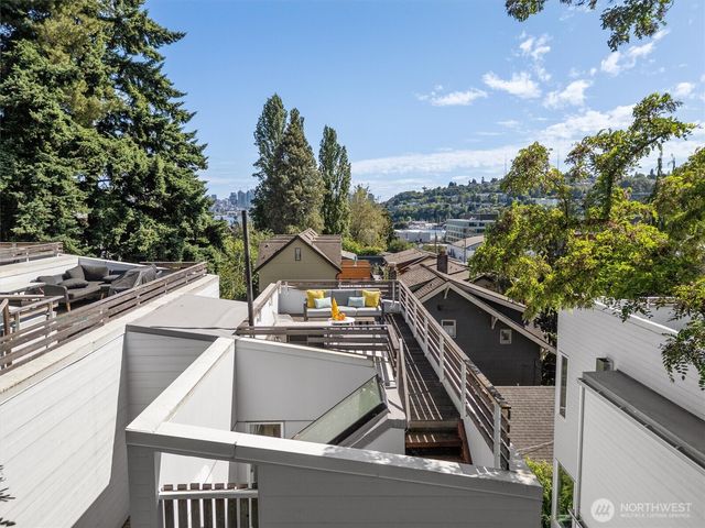 3642 A Interlake Avenue N, Seattle, WA 98103