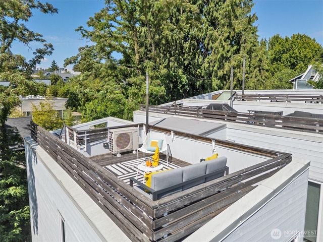 3642 A Interlake Avenue N, Seattle, WA 98103