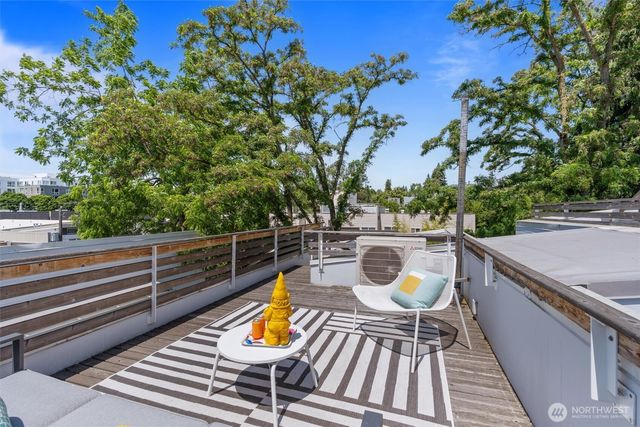 3642 A Interlake Avenue N, Seattle, WA 98103