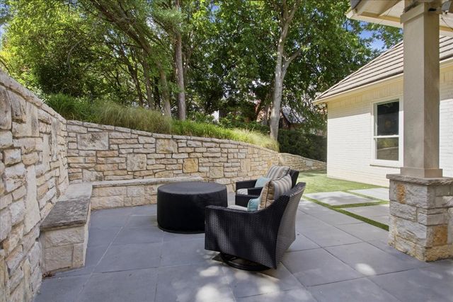 6705 Olympia Hills Road, Fort Worth, TX 76132