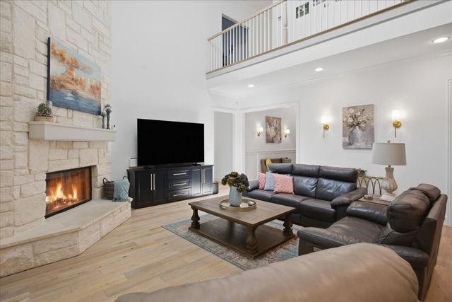 6705 Olympia Hills Road, Fort Worth, TX 76132