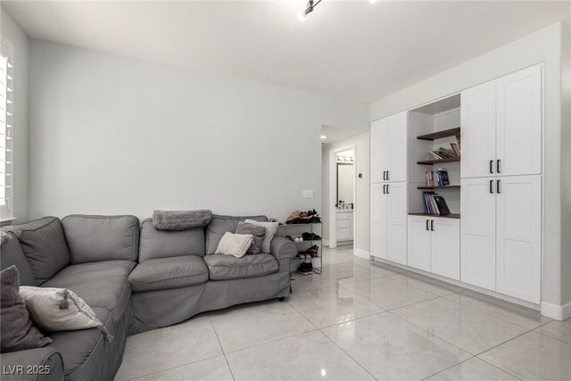 9440 Grenville Avenue, Las Vegas, NV 89134