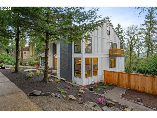 3810 SPRING Blvd, Eugene, OR 97405