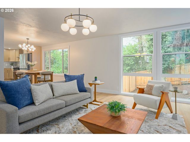 3810 SPRING Blvd, Eugene, OR 97405