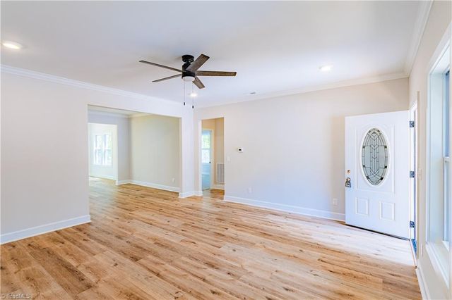 6 Teaberry Court, Greensboro, NC 27455