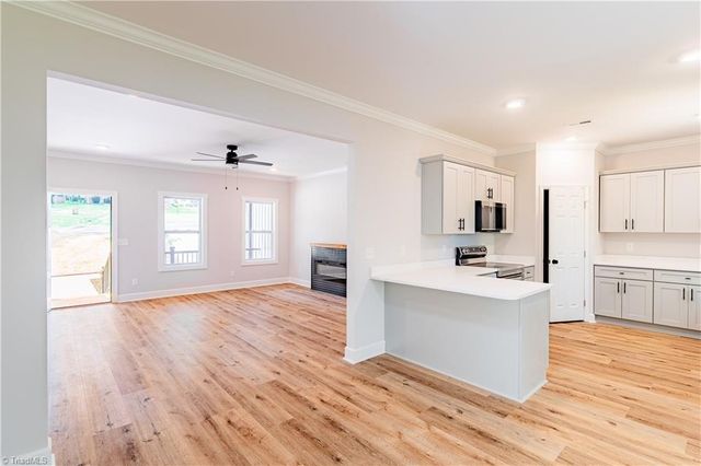 6 Teaberry Court, Greensboro, NC 27455
