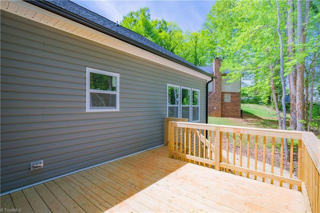 6 Teaberry Court, Greensboro, NC 27455