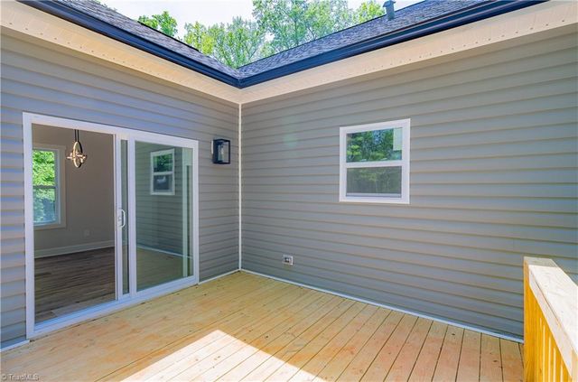 6 Teaberry Court, Greensboro, NC 27455