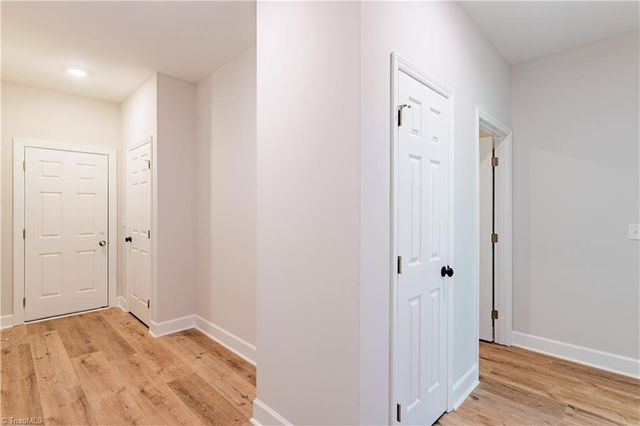 6 Teaberry Court, Greensboro, NC 27455