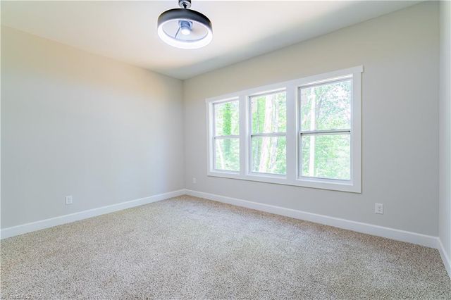 6 Teaberry Court, Greensboro, NC 27455