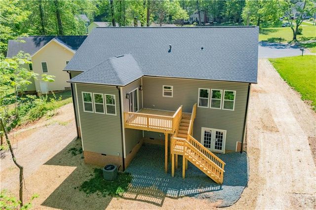 6 Teaberry Court, Greensboro, NC 27455
