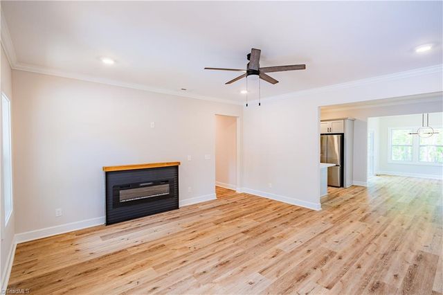 6 Teaberry Court, Greensboro, NC 27455