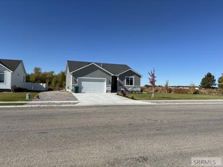 4457 Ola Vista Avenue, Idaho Falls, ID 83401