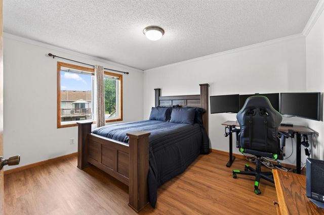 5040 Edinburgh Way, Big Lake, MN 55309
