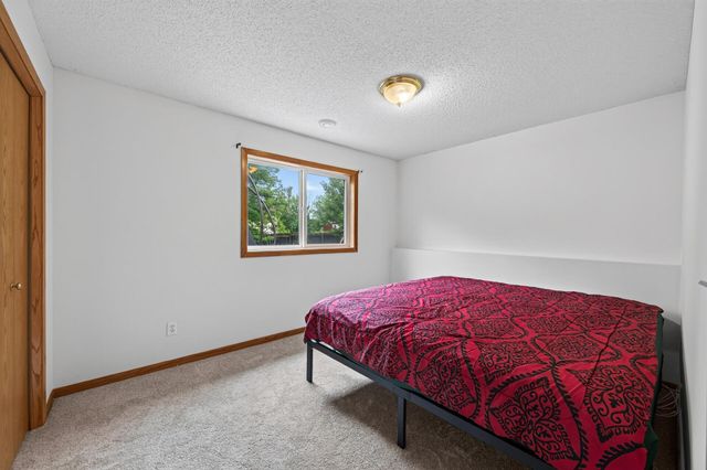 5040 Edinburgh Way, Big Lake, MN 55309