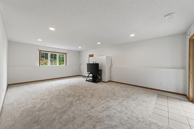 5040 Edinburgh Way, Big Lake, MN 55309