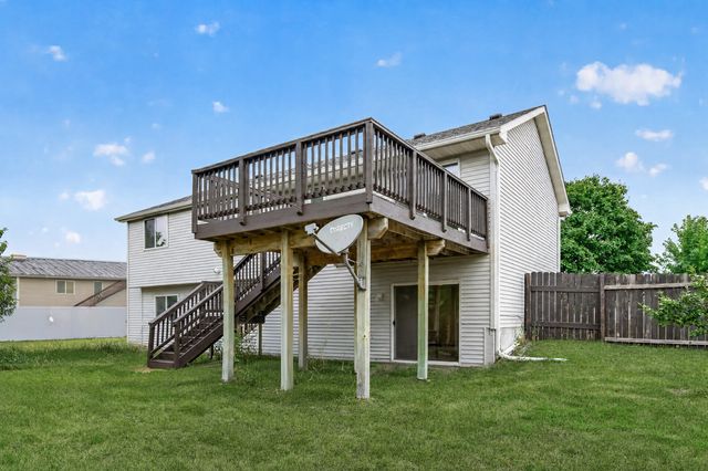 5040 Edinburgh Way, Big Lake, MN 55309