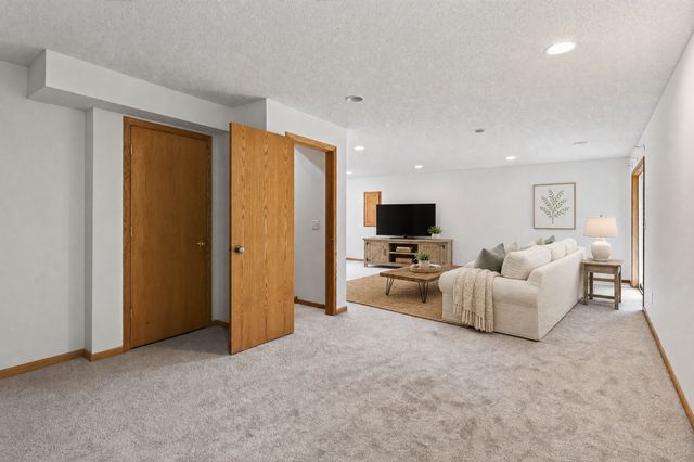 5040 Edinburgh Way, Big Lake, MN 55309