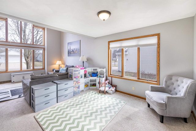 1029 Burnwyck Drive, Janesville, WI 53546