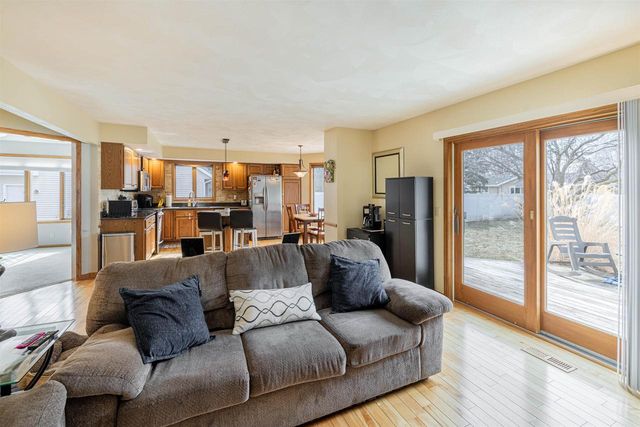 1029 Burnwyck Drive, Janesville, WI 53546