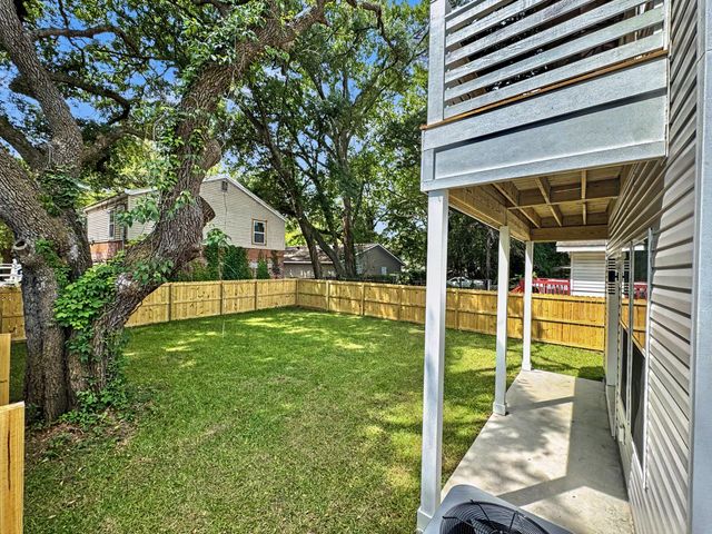 1903 Emden Street, North Charleston, SC 29406
