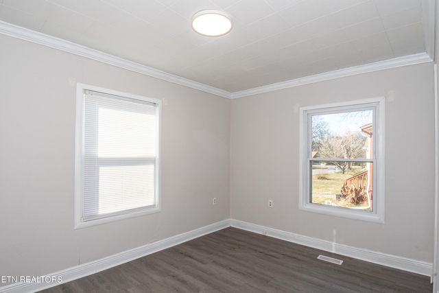 602 Mcginley St, Maryville, TN 37804