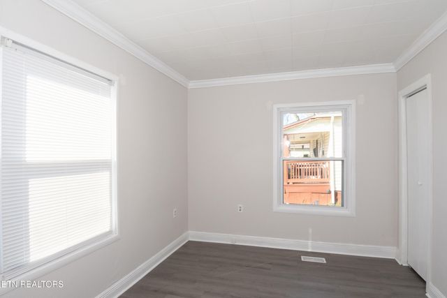 602 Mcginley St, Maryville, TN 37804