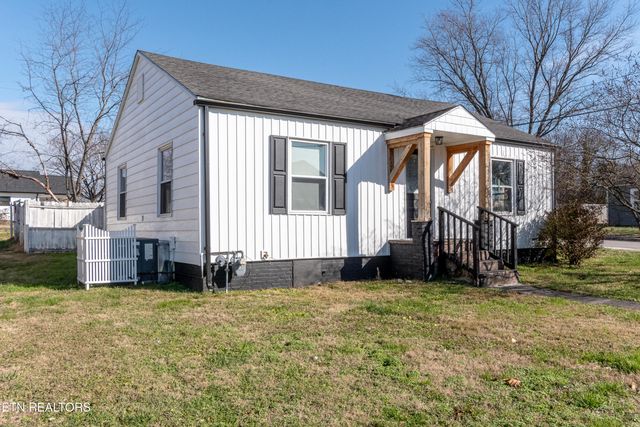 602 Mcginley St, Maryville, TN 37804