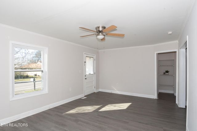 602 Mcginley St, Maryville, TN 37804