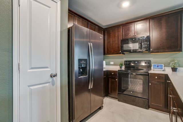 1473 Yachtclub Drive, Pelican Bay, TX 76020