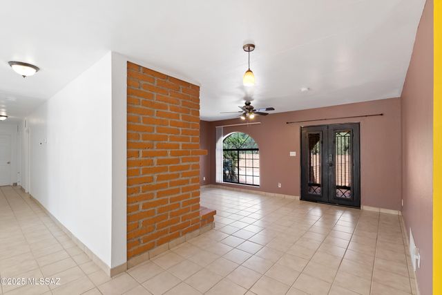 969 Circulo Golondrina, Rio Rico, AZ 85648