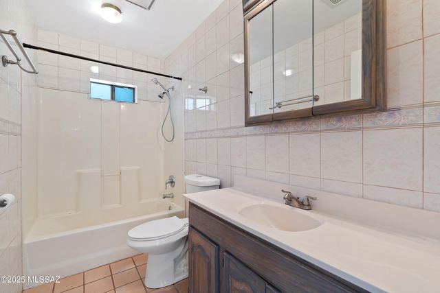 969 Circulo Golondrina, Rio Rico, AZ 85648