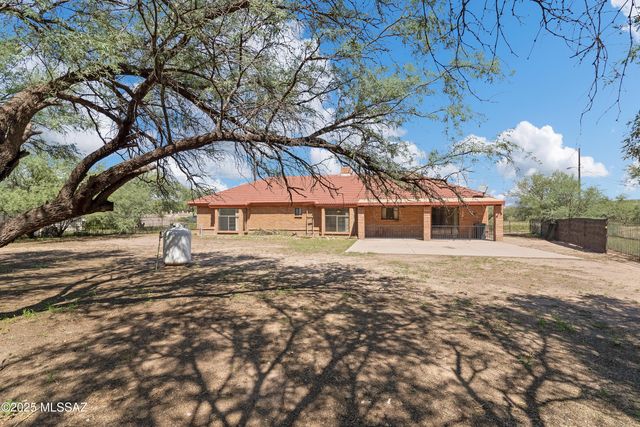 969 Circulo Golondrina, Rio Rico, AZ 85648