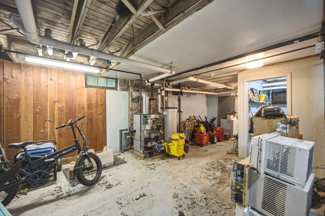 59 Prospect St, Gardner, MA 01440