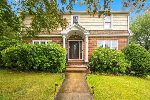 59 Prospect St, Gardner, MA 01440