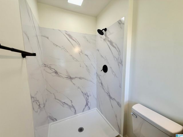 2811 32ND STREET, Northport, AL 35476