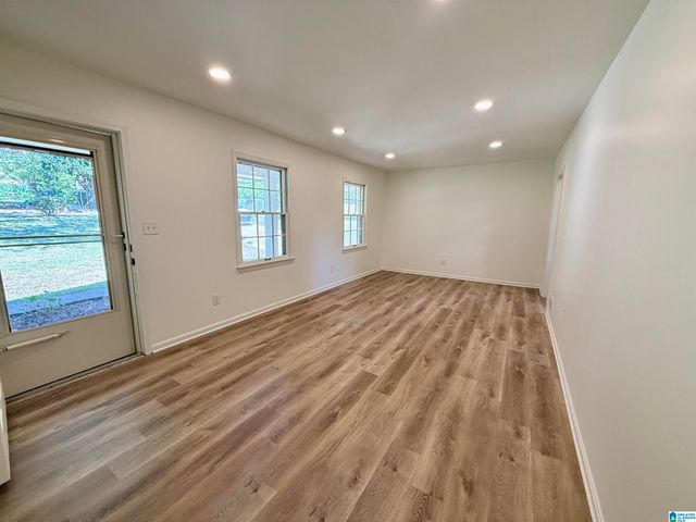 2811 32ND STREET, Northport, AL 35476