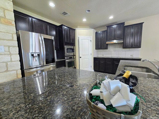 708 Padova, Cibolo, TX 78108