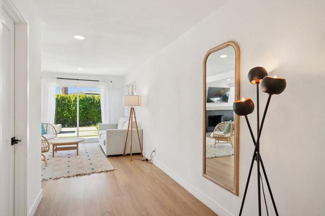 386 W Rosa Parks Road, Palm Springs, CA 92262