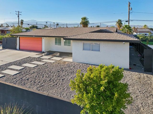 386 W Rosa Parks Road, Palm Springs, CA 92262