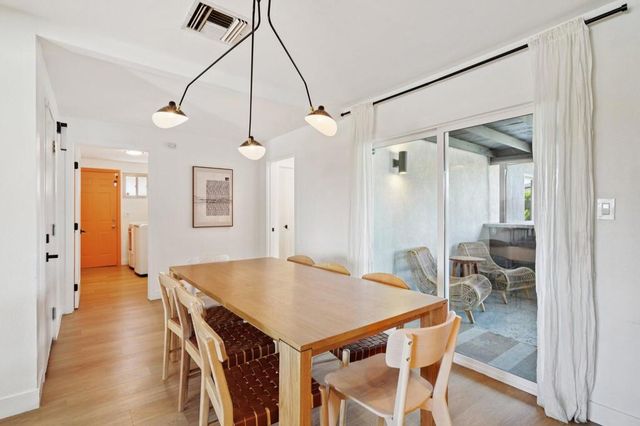 386 W Rosa Parks Road, Palm Springs, CA 92262