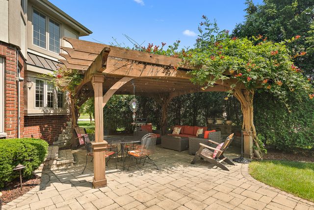 22602 Granite Drive, Frankfort, IL 60423
