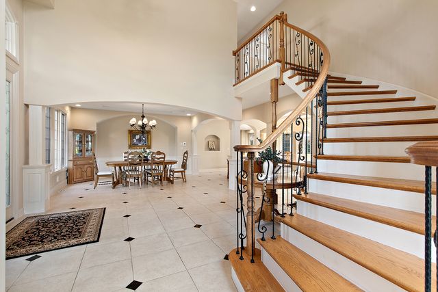 22602 Granite Drive, Frankfort, IL 60423