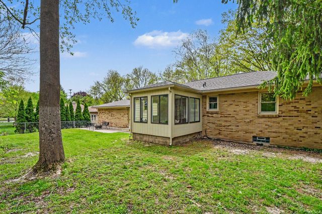 1942 Woodcliff Avenue Se, City Of Grand Rapids, MI 49506