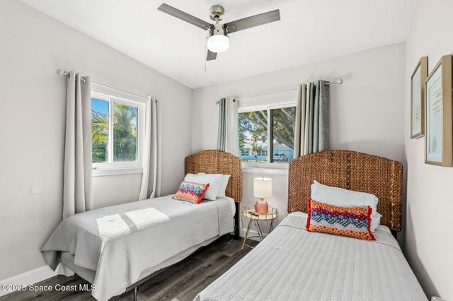 931 S Orlando Avenue, Cocoa Beach, FL 32931