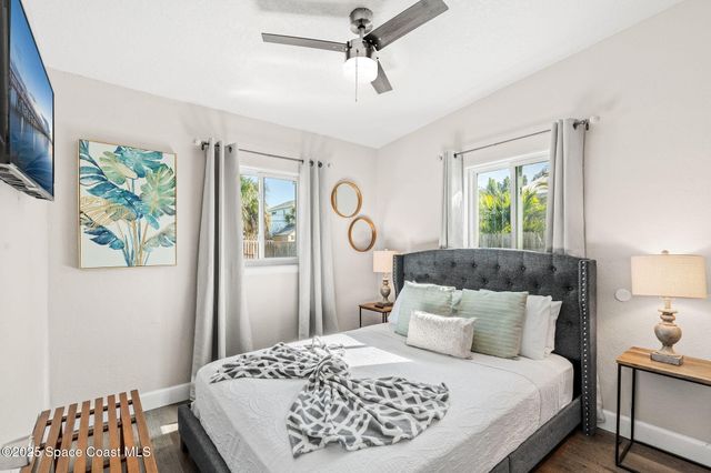 931 S Orlando Avenue, Cocoa Beach, FL 32931