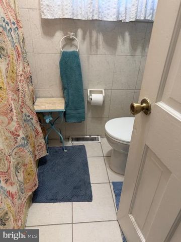 23 W WILMONT AVE, Somers Point, NJ 08244