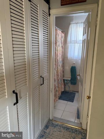 23 W WILMONT AVE, Somers Point, NJ 08244