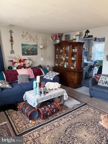 23 W WILMONT AVE, Somers Point, NJ 08244