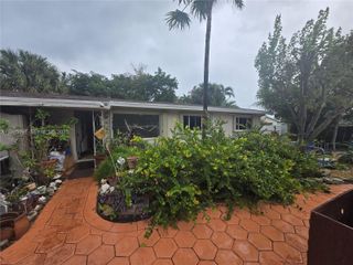 906 NE 23rd Terrace, Pompano Beach, FL 33062